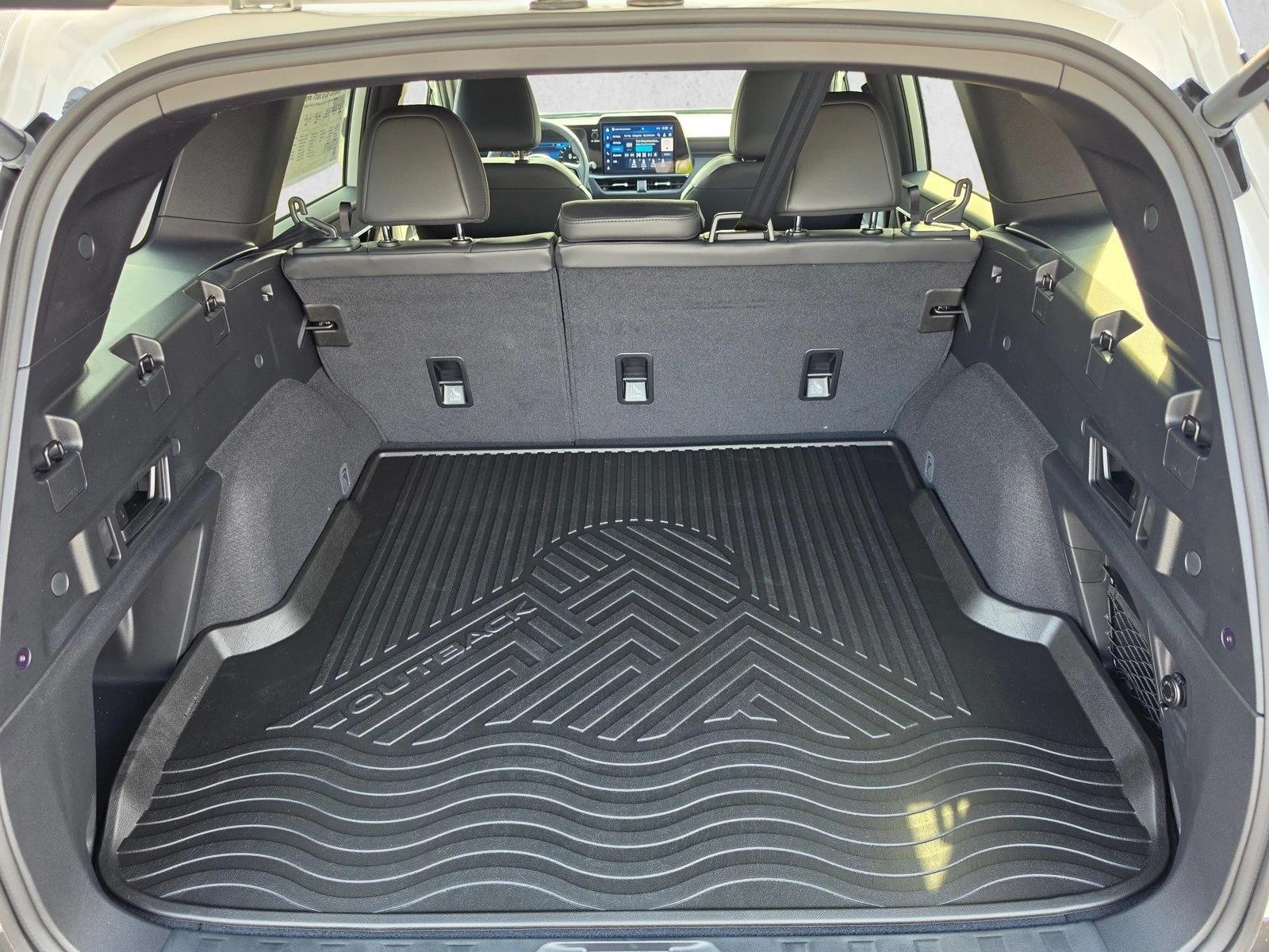 2026 Subaru Outback Premium - Photo 15