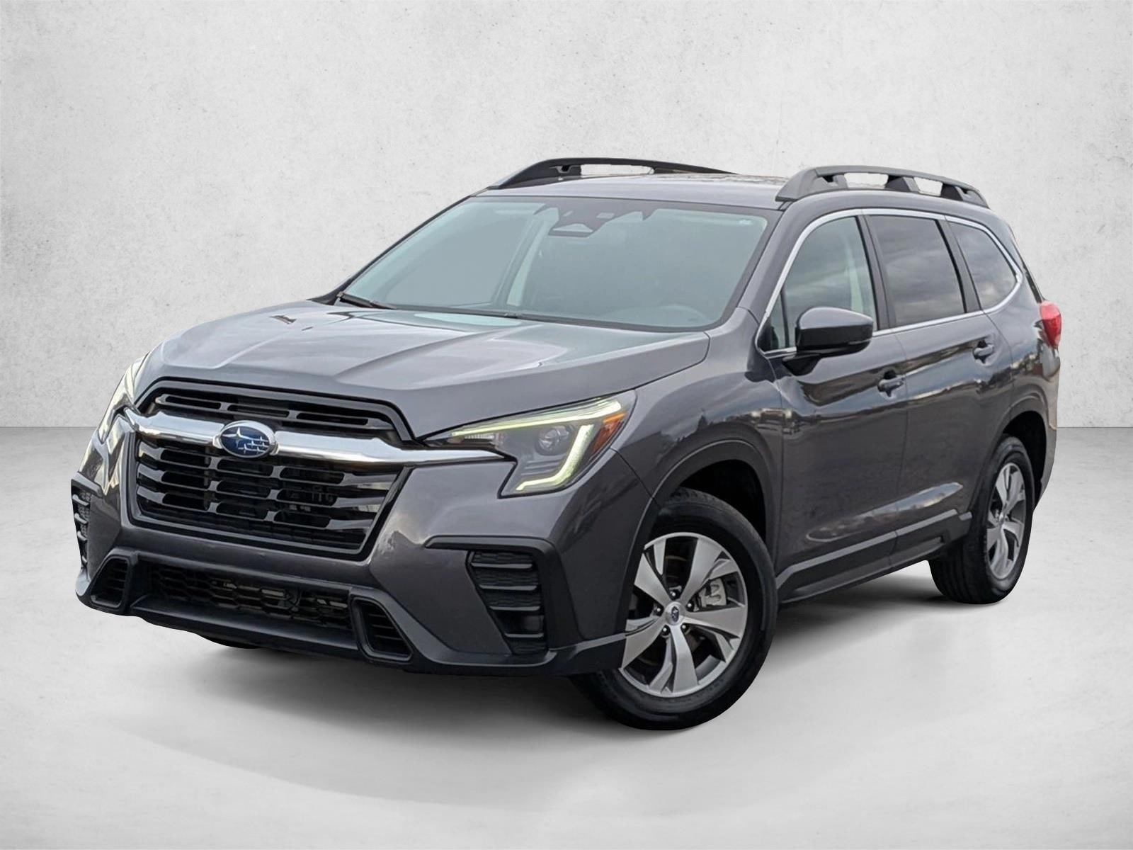 2024 Subaru Ascent Premium's photo