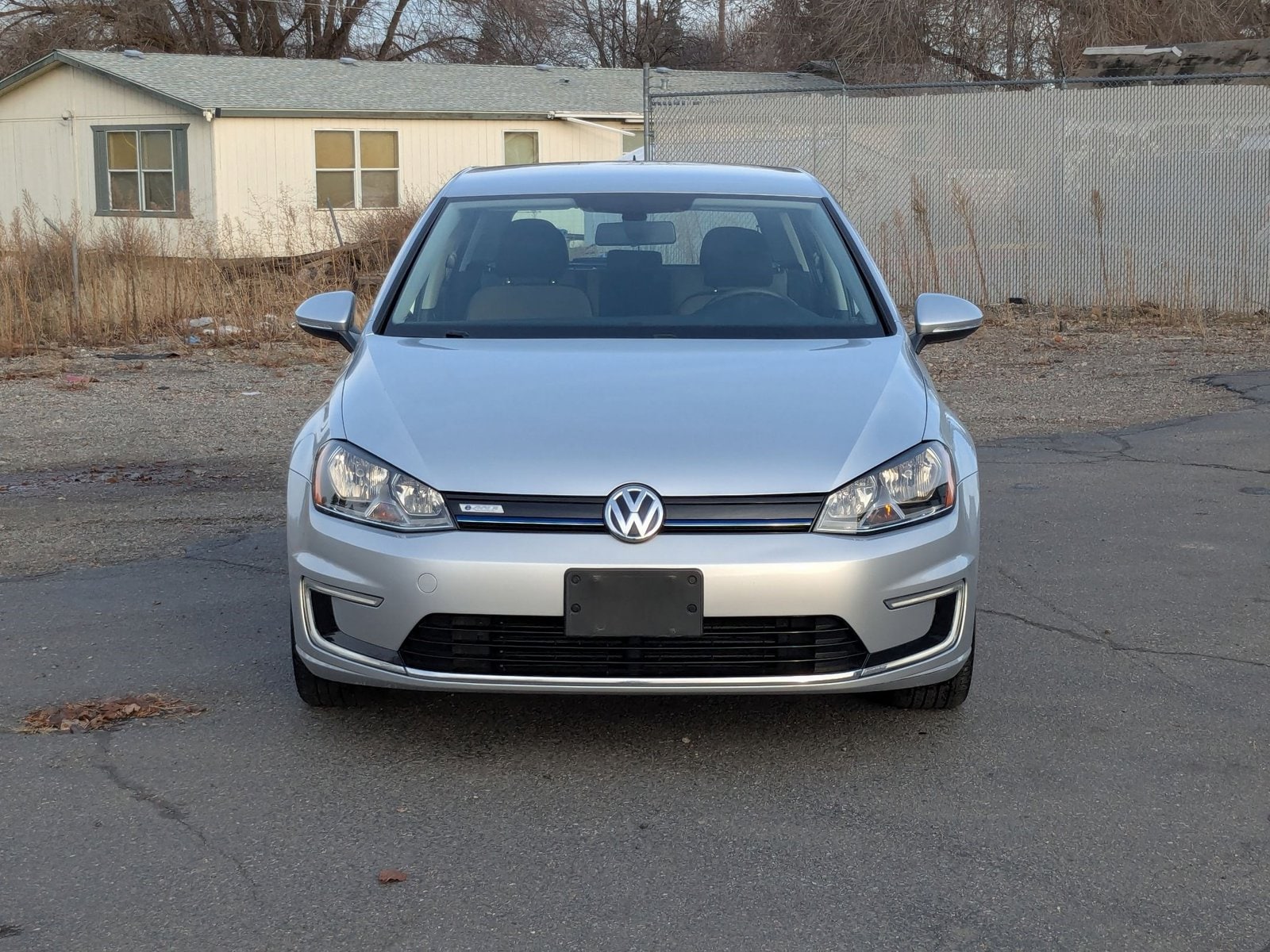 Used 2016 Volkswagen e-Golf e-Golf SE with VIN WVWKP7AU0GW914139 for sale in Spokane Valley, WA