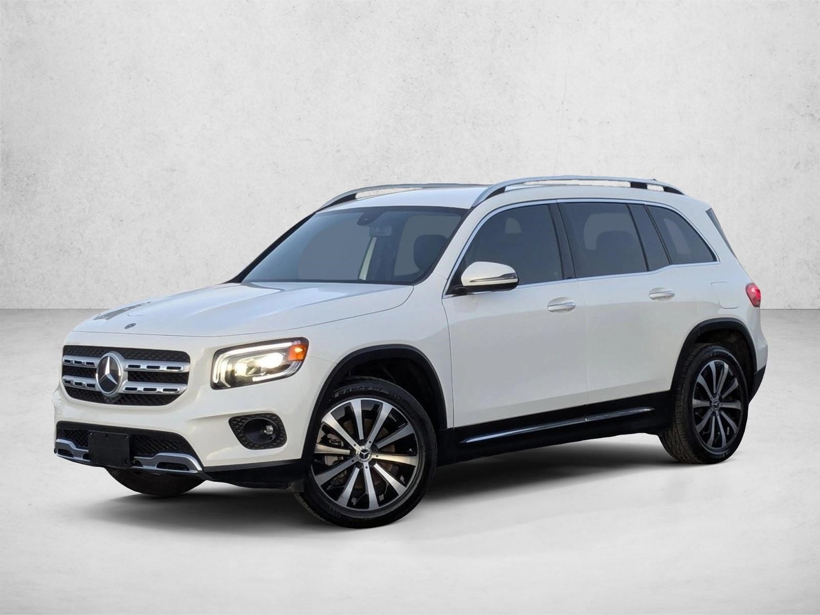 2021 Mercedes-Benz GLB Base's photo