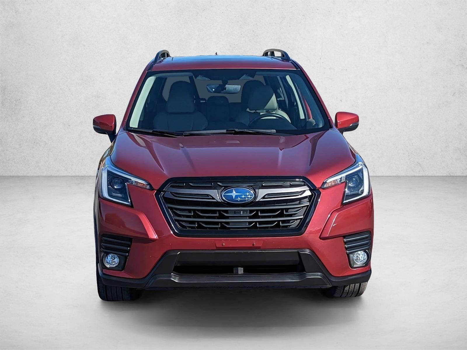 2023 Subaru Forester Limited photo 2