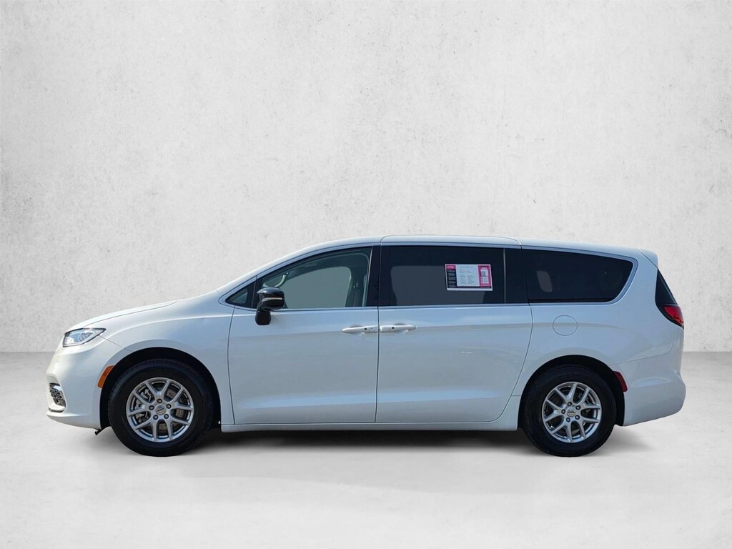 Used 2024 Chrysler Pacifica Touring L Van Passenger Van