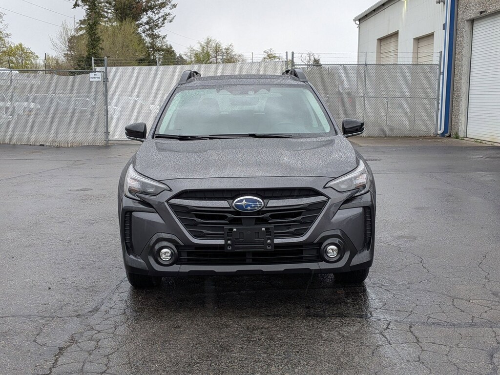 Used 2025 Subaru Outback Premium SUV