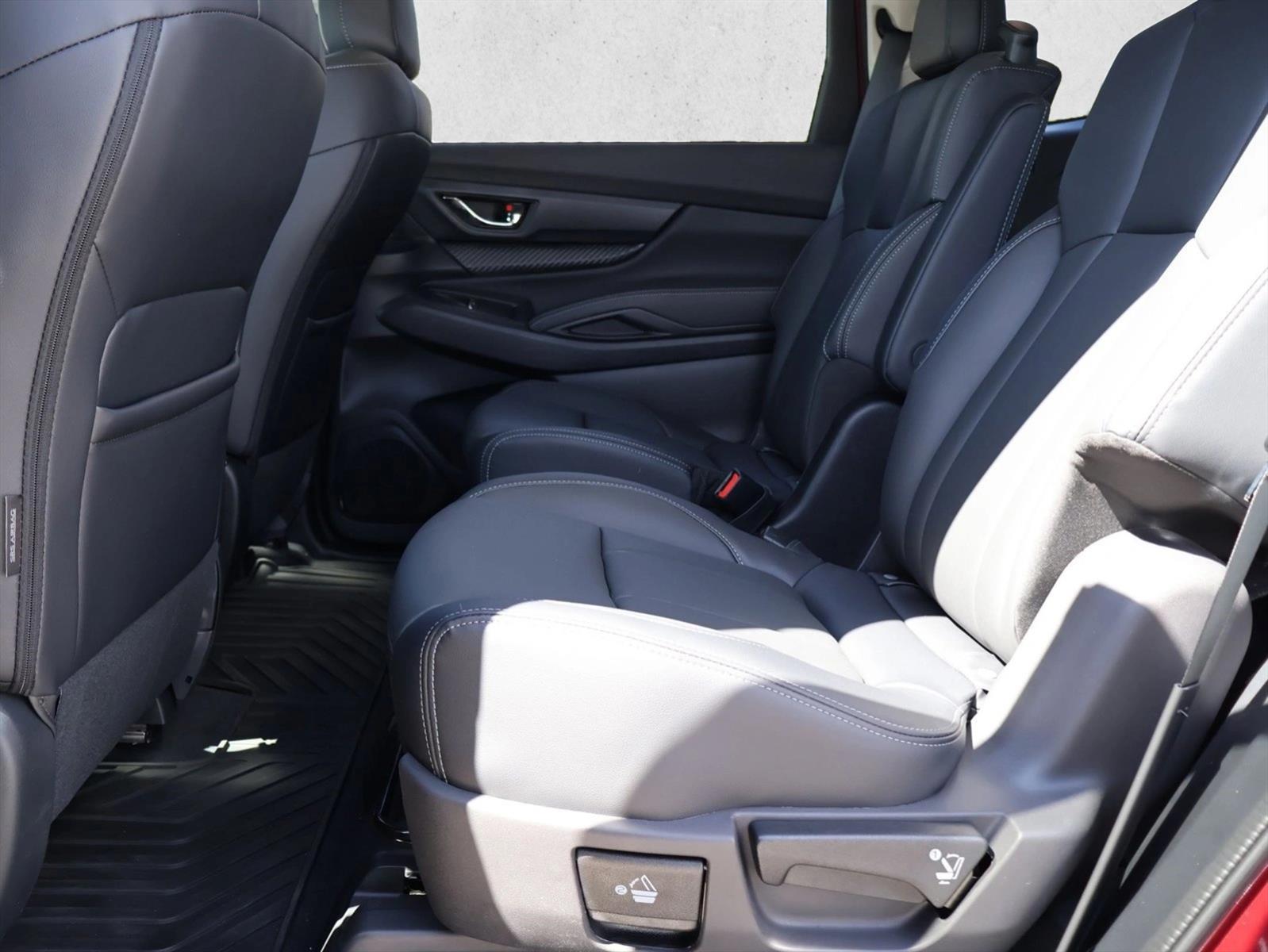 2026 Subaru Ascent Premium - Photo 24