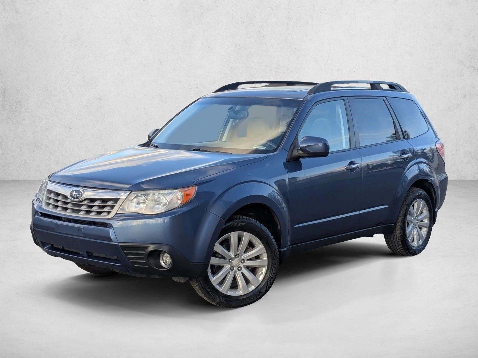 2011 Subaru Forester X Limited's photo