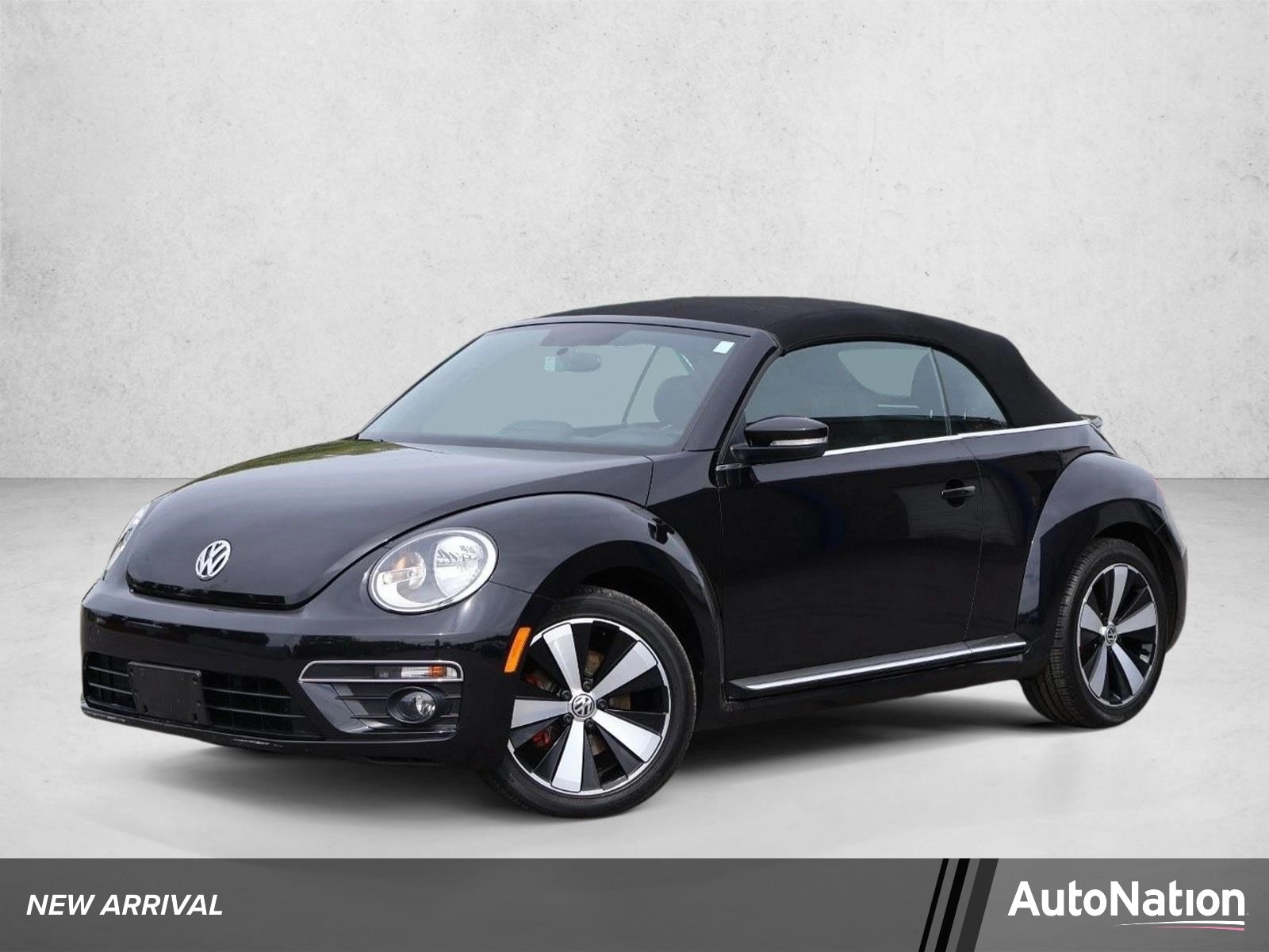 2013 Volkswagen Beetle 2.0T Conv. DSG's photo