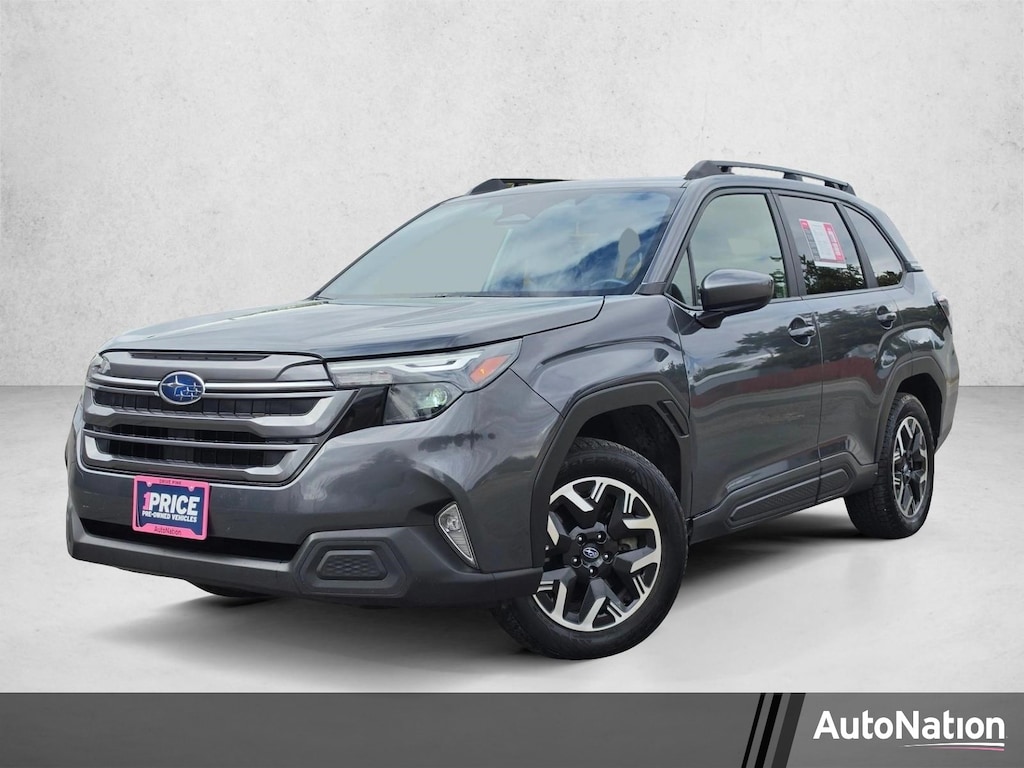Used 2025 Subaru Forester Premium SUV