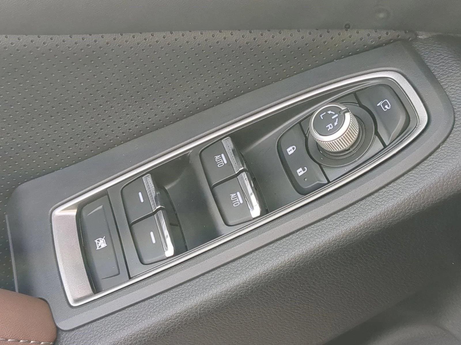 2026 Subaru Ascent Touring - Photo 10