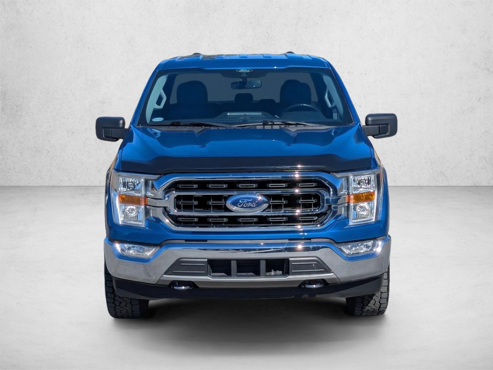 2021 Ford F-150 XLT photo 2