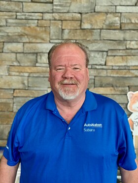 Staff member Steve Busby from ID_bb99b6e80c62