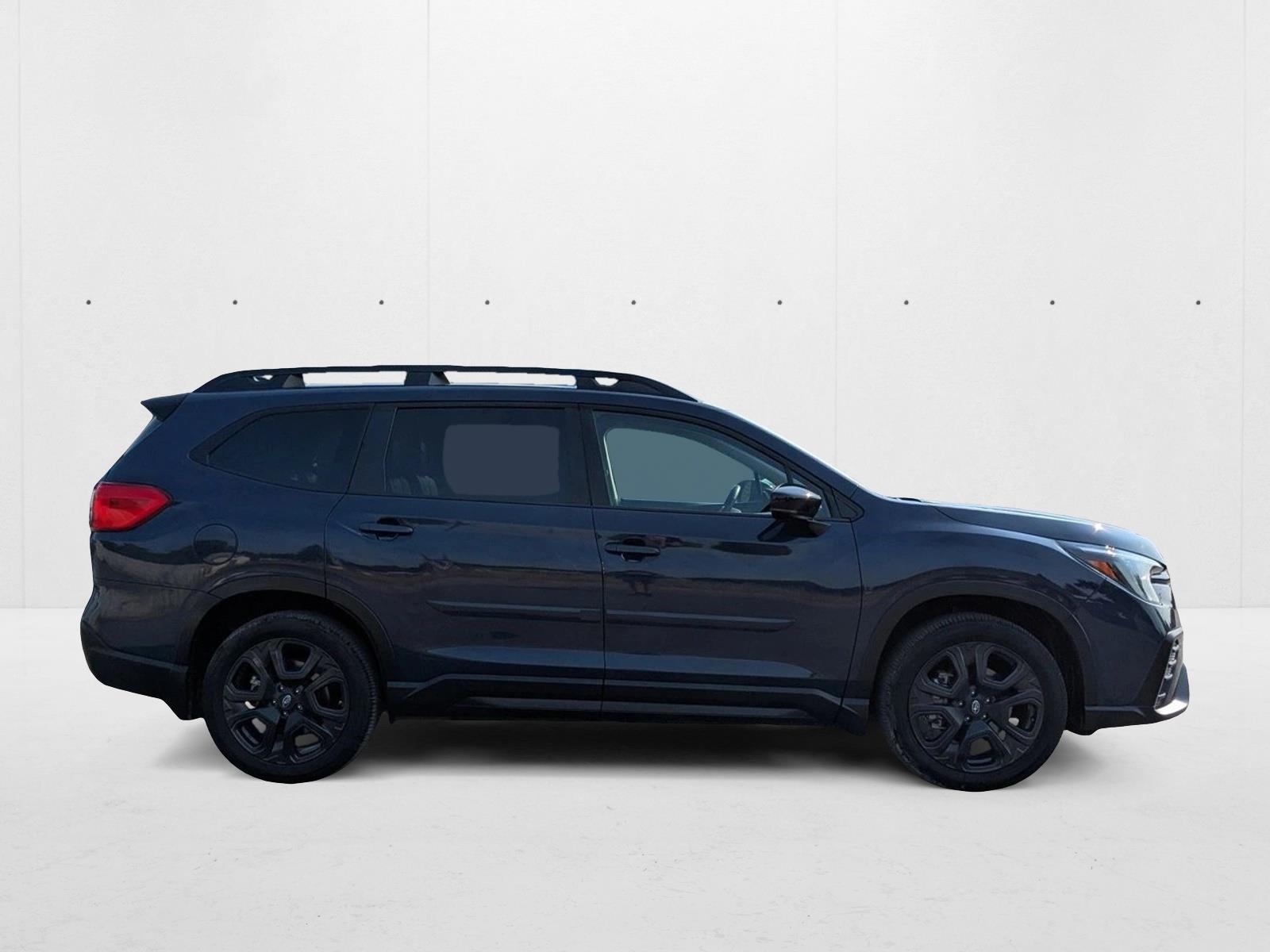 2025 Subaru Ascent Onyx Edition Touring photo 4