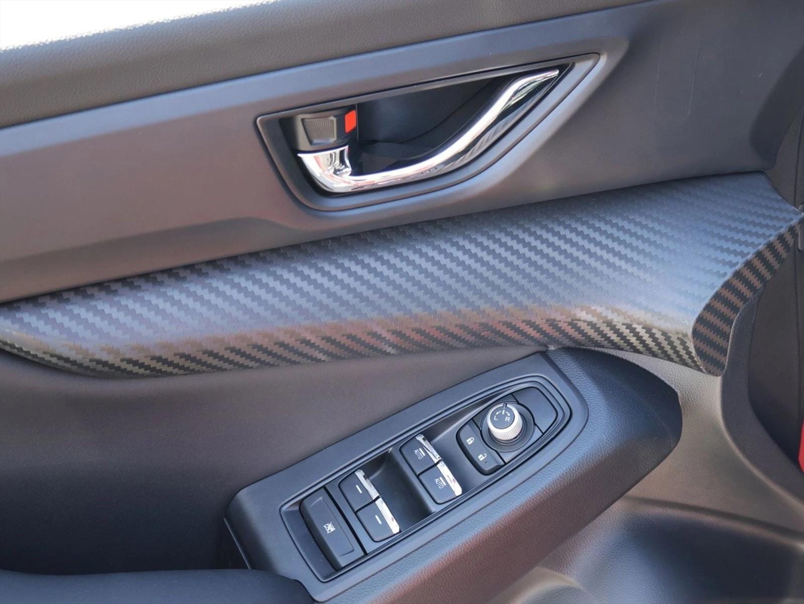 2026 Subaru Ascent Premium - Photo 12