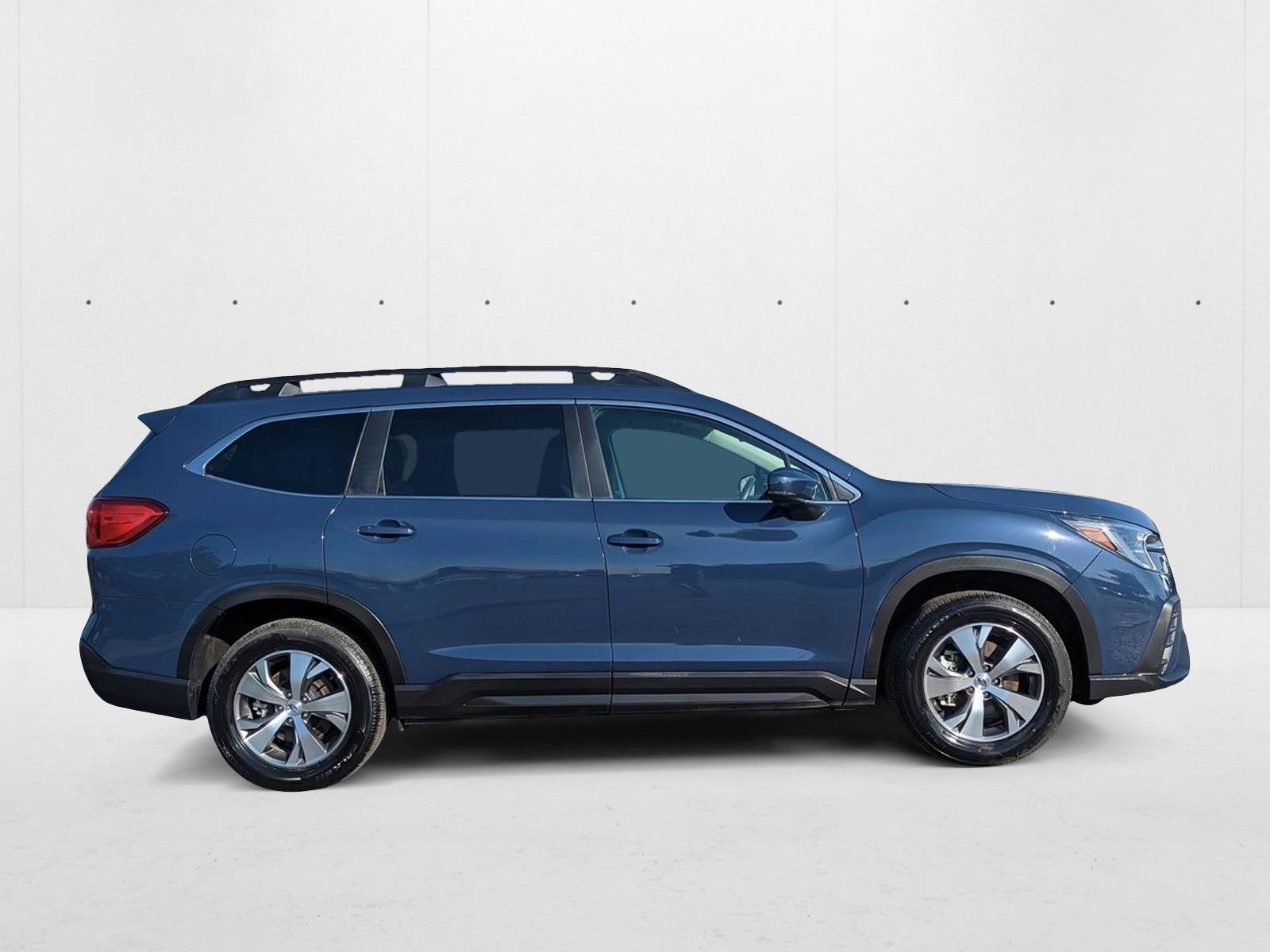 2024 Subaru Ascent Premium photo 4