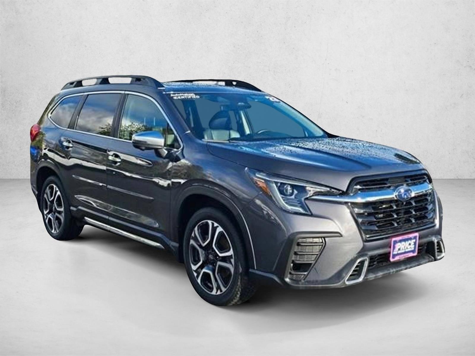 2023 Subaru Ascent Touring photo 3