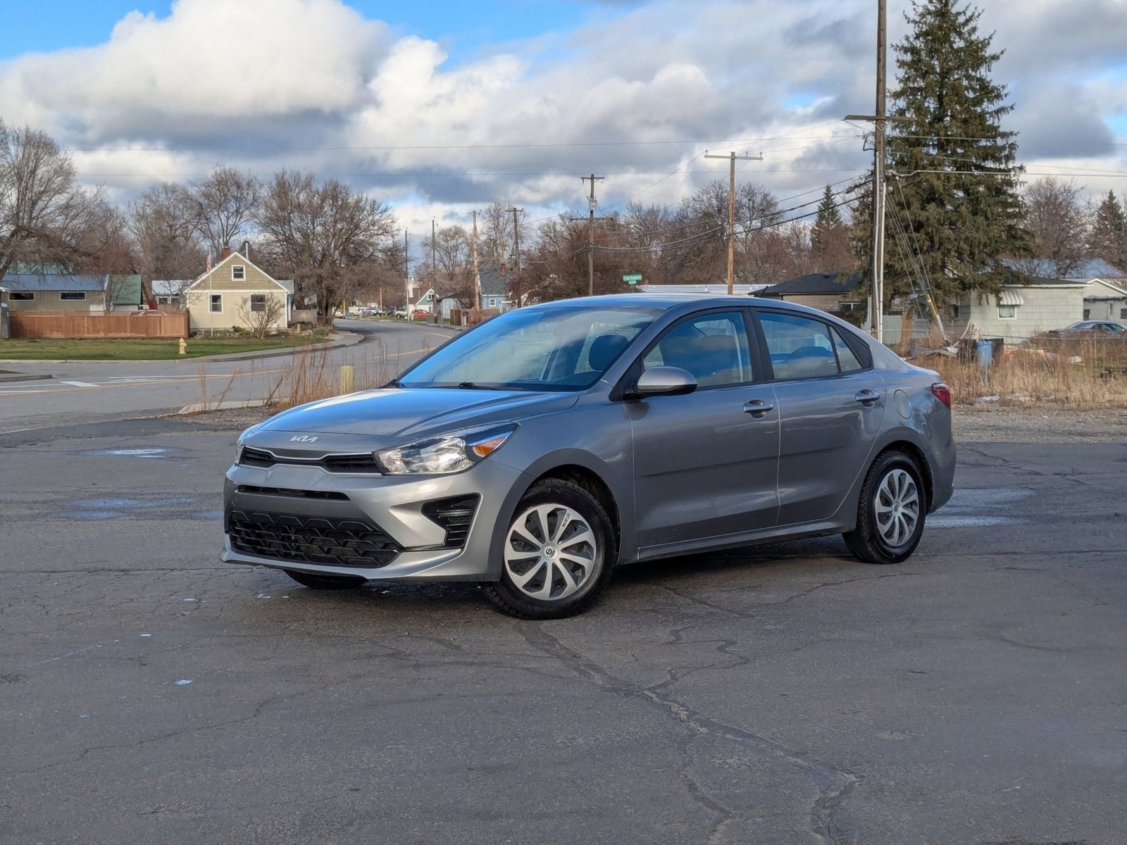 2022 Kia Rio S's photo