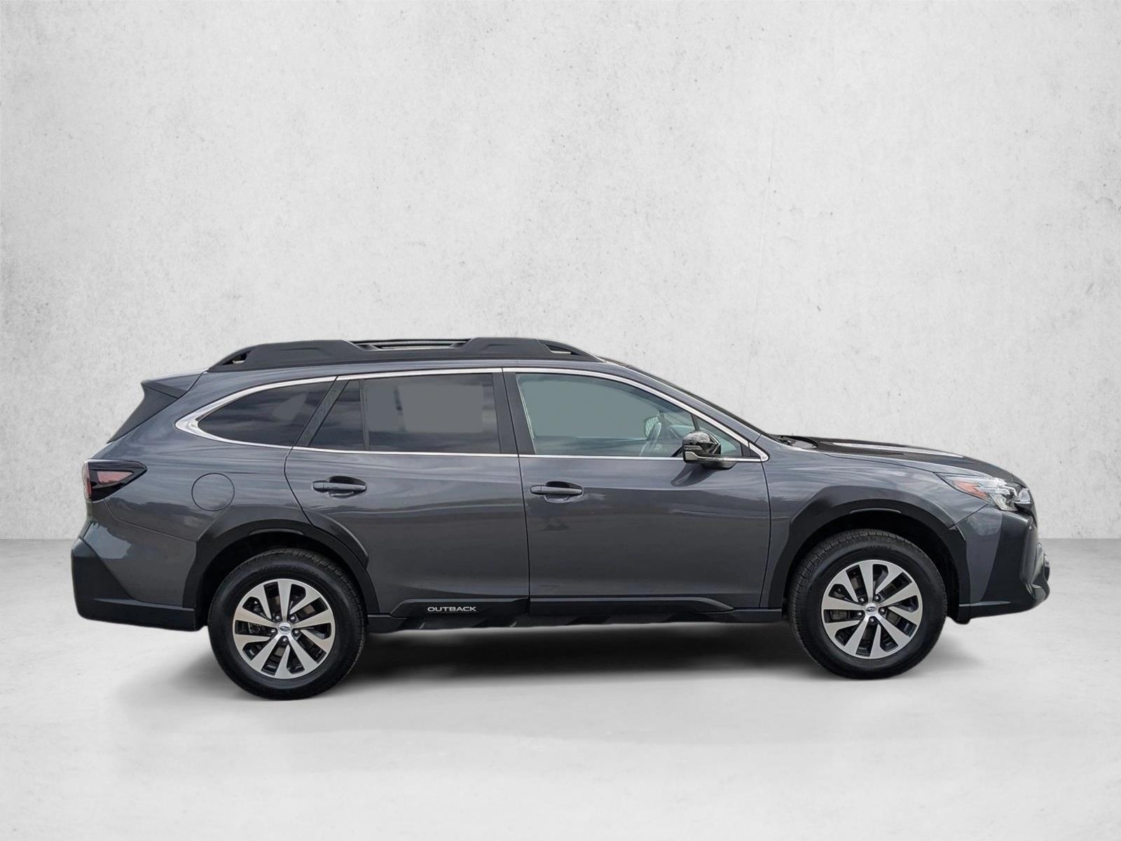 2023 Subaru Outback Premium photo 4
