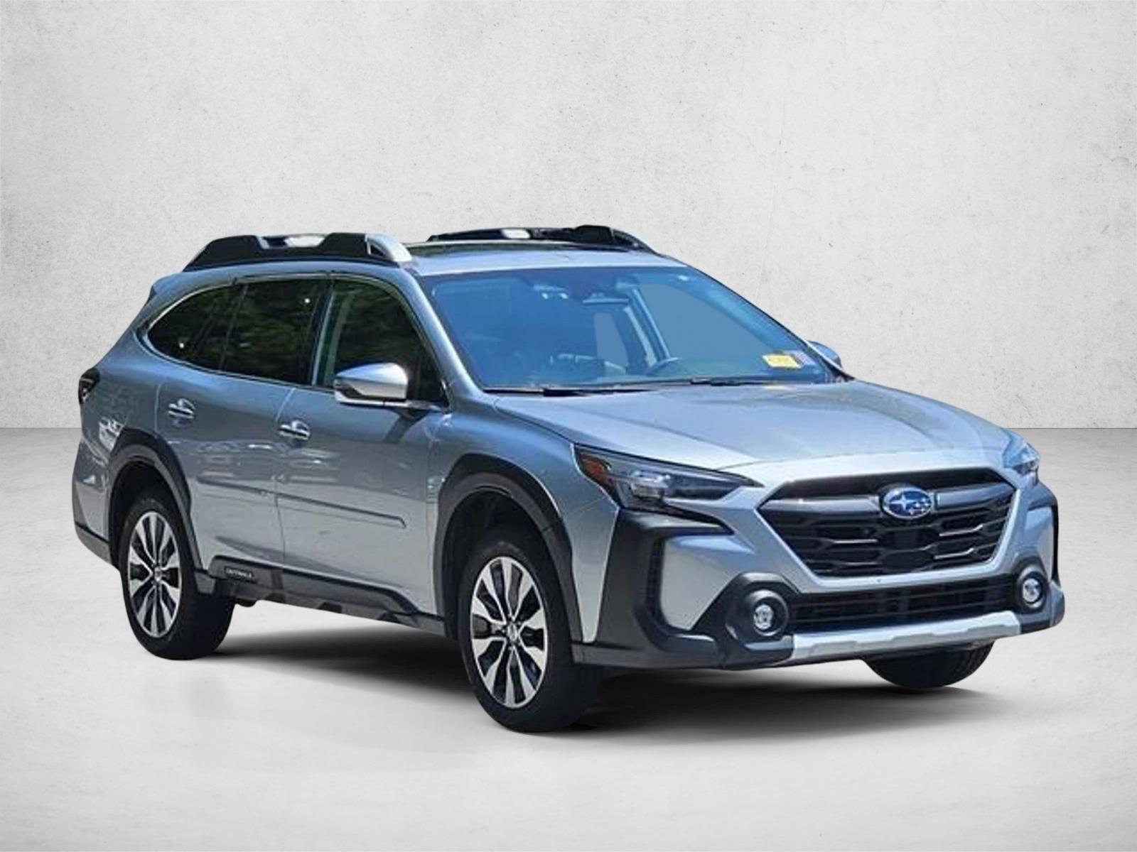 2023 Subaru Outback Touring XT photo 3