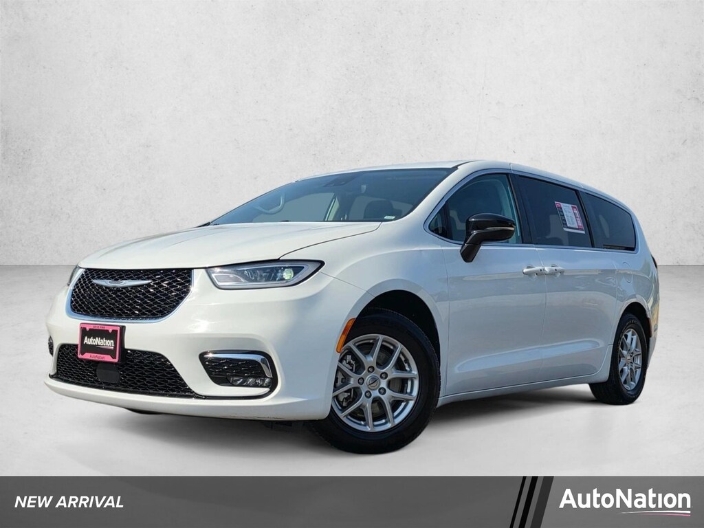 Used 2024 Chrysler Pacifica Touring L Van Passenger Van