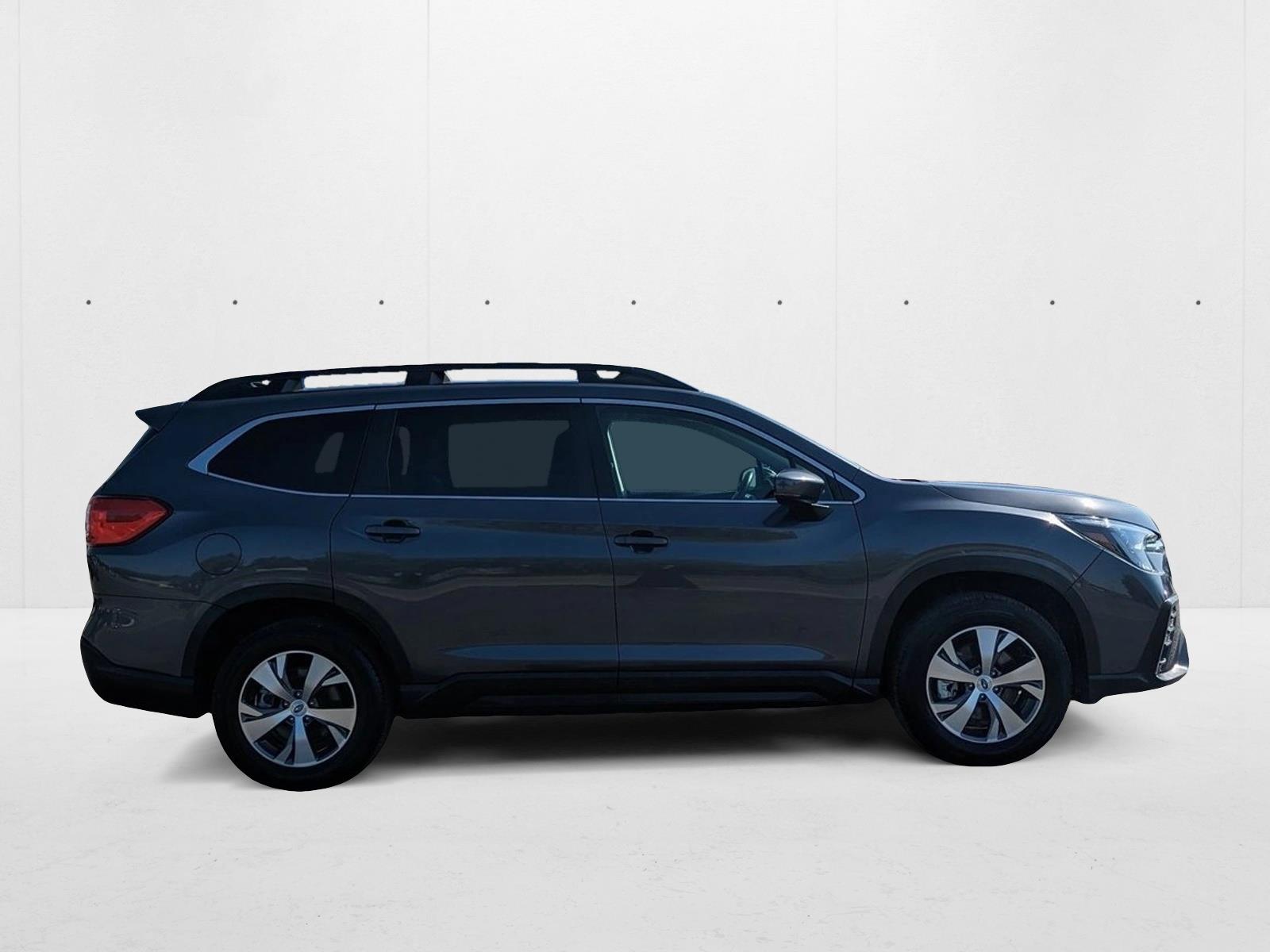 2024 Subaru Ascent Premium photo 4