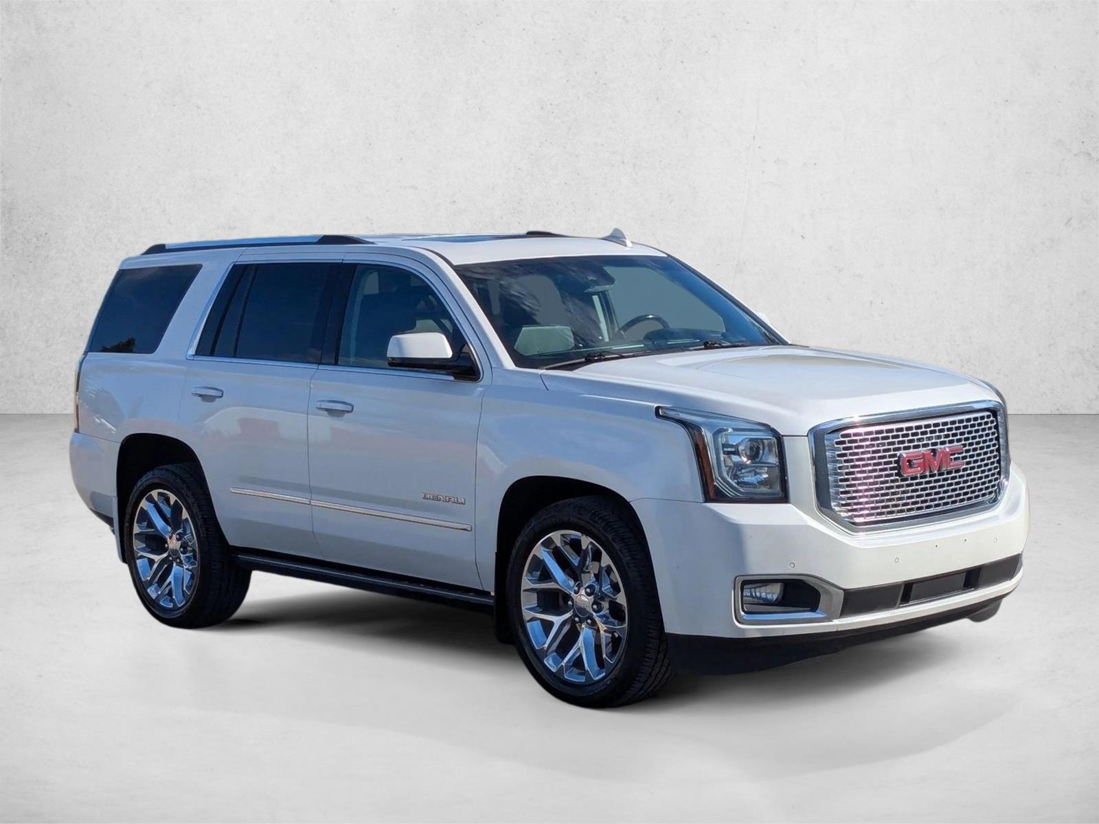 2016 Gmc Yukon Denali photo 3