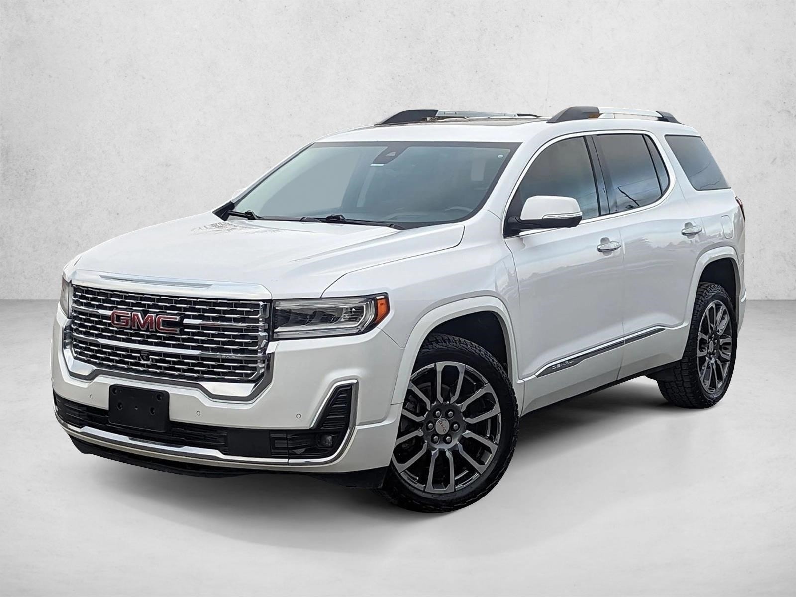 2020 GMC Acadia Denali's photo