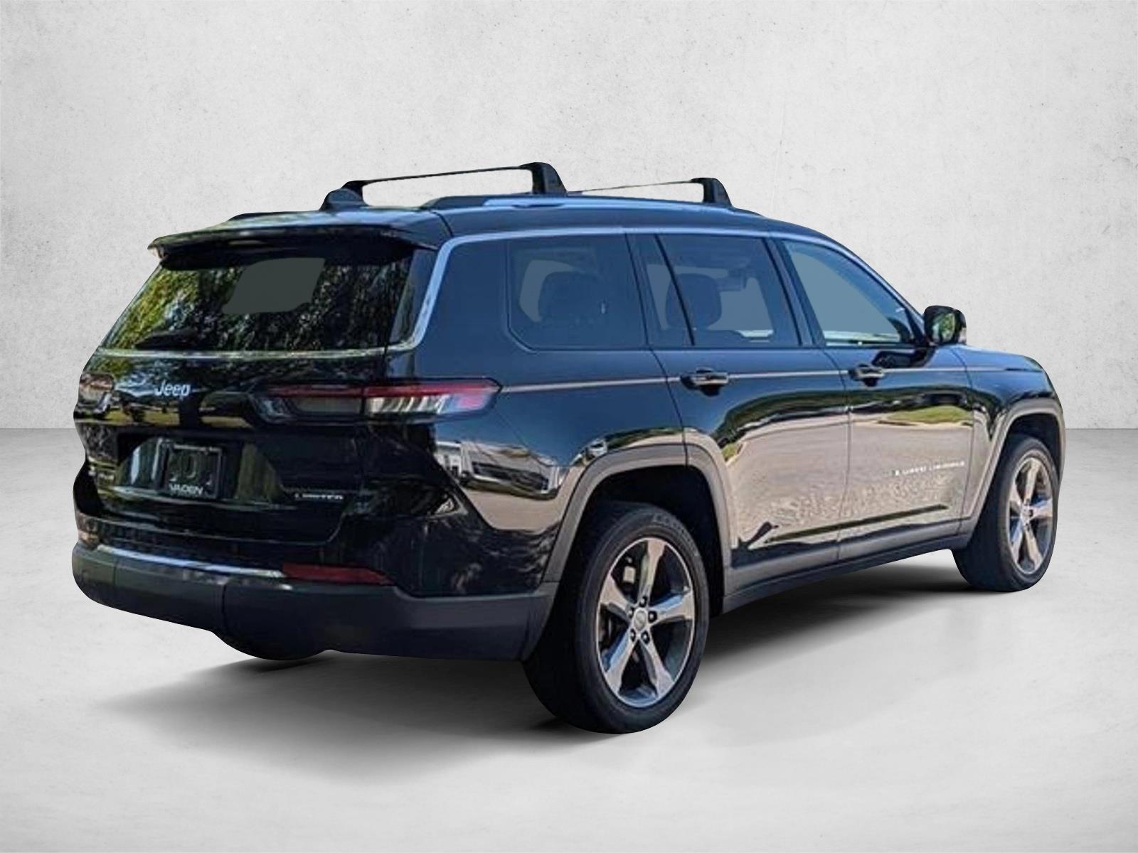 2021 Jeep Grand Cherokee Limited photo 2