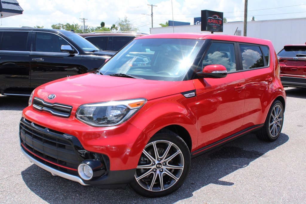 Used 2018 Kia Soul ! Hatchback