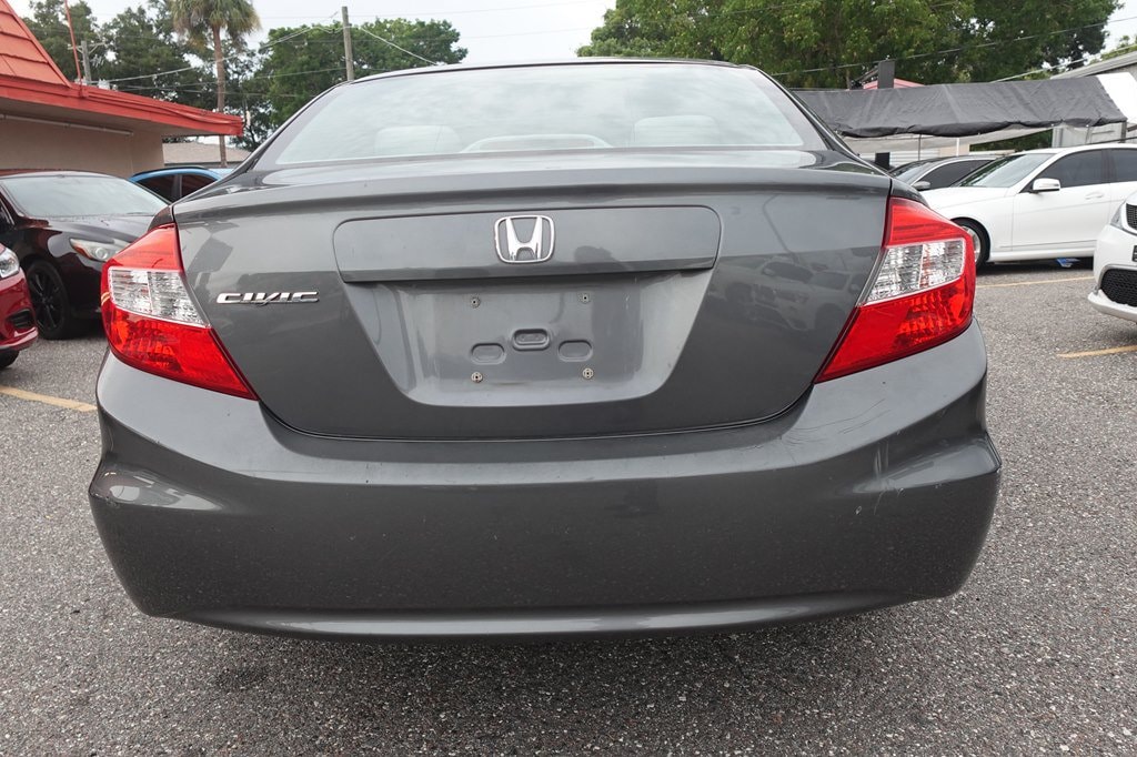 2012 Honda Civic LX - Photo 5