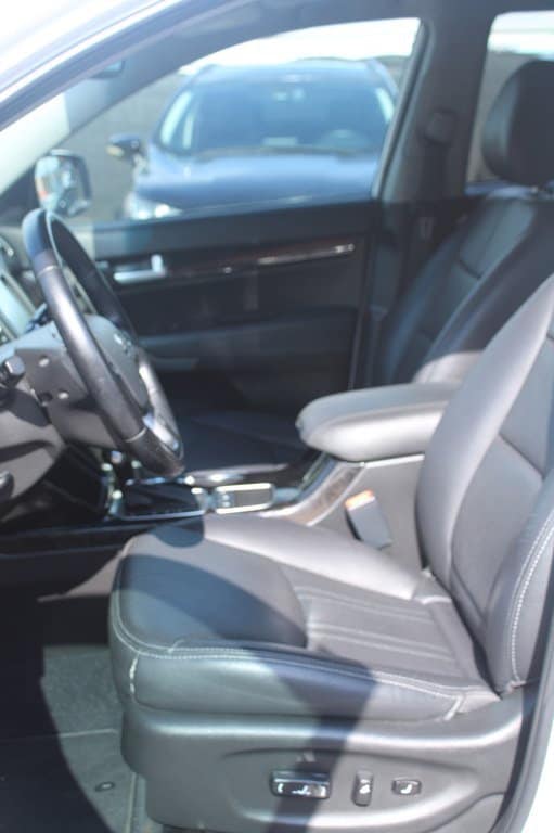 2015 Kia Sorento SX - Photo 11