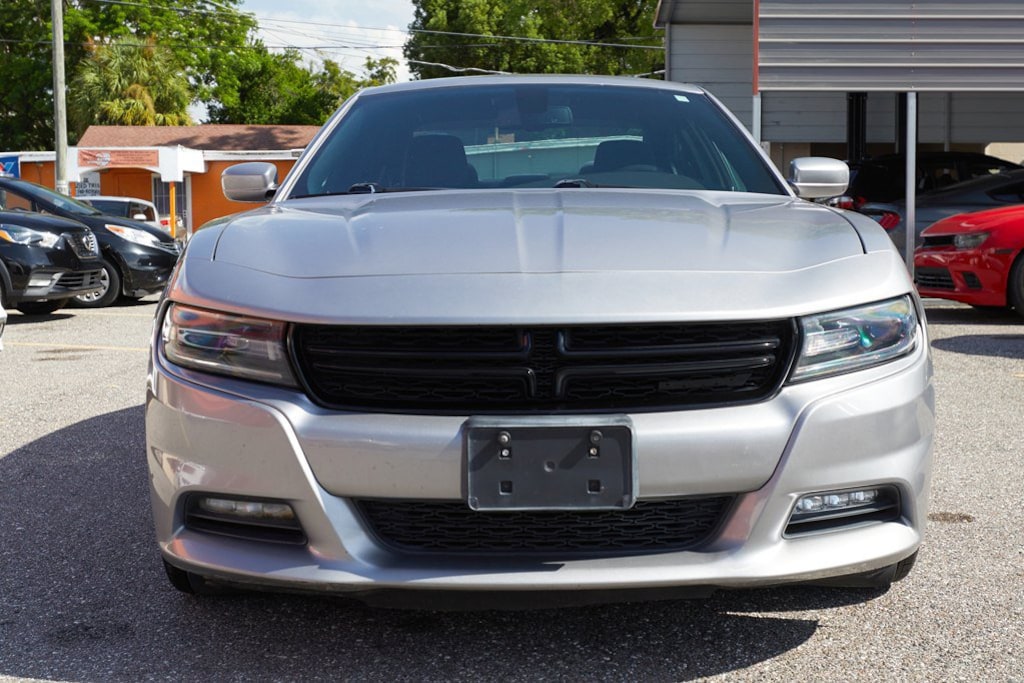 Used 2017 Dodge Charger SXT Sedan