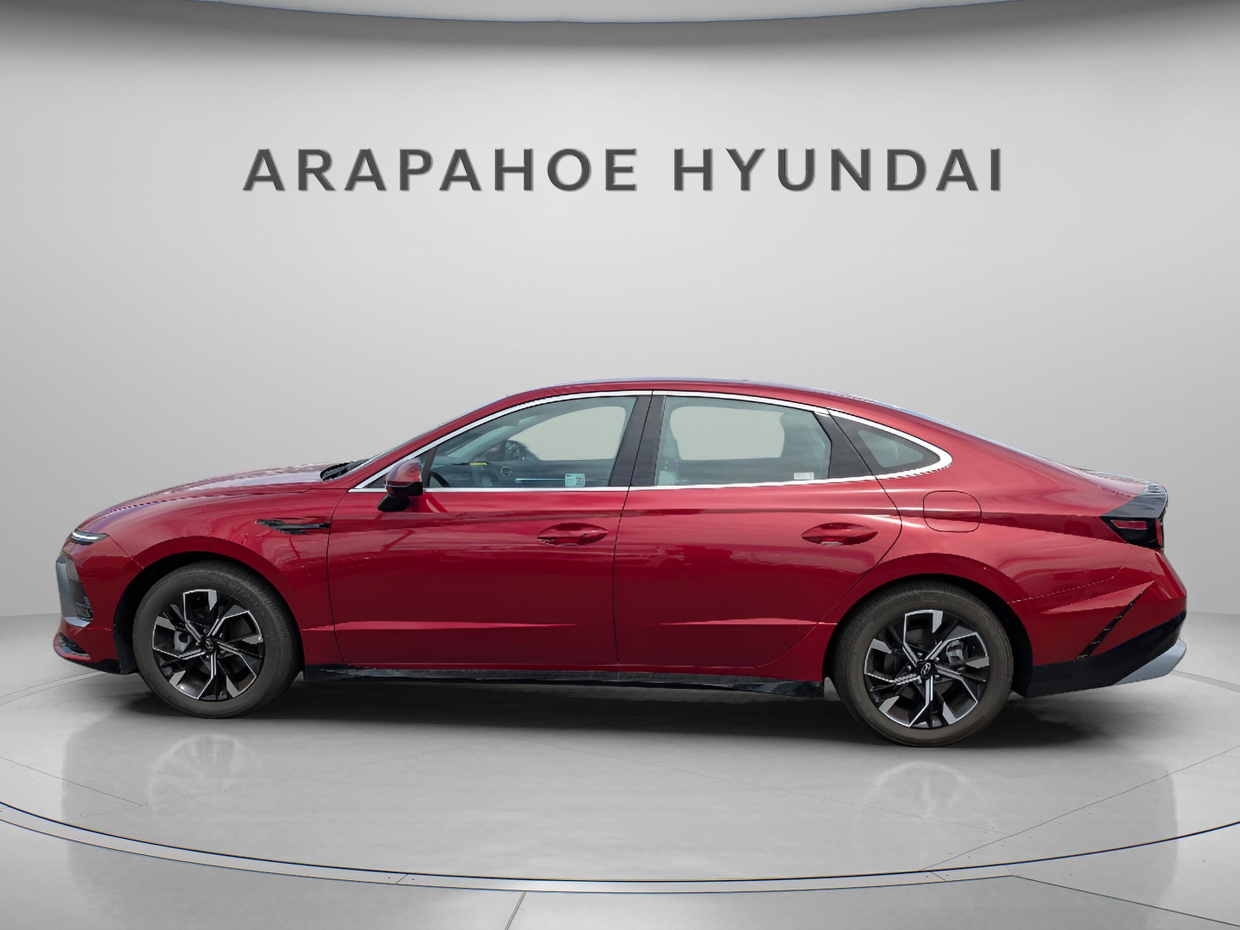 2024 Hyundai Sonata SEL photo 2