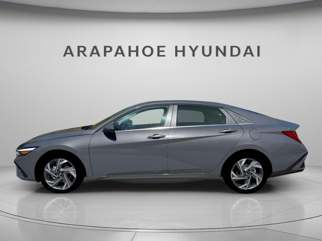 New 2026 Hyundai Elantra Limited Sedan