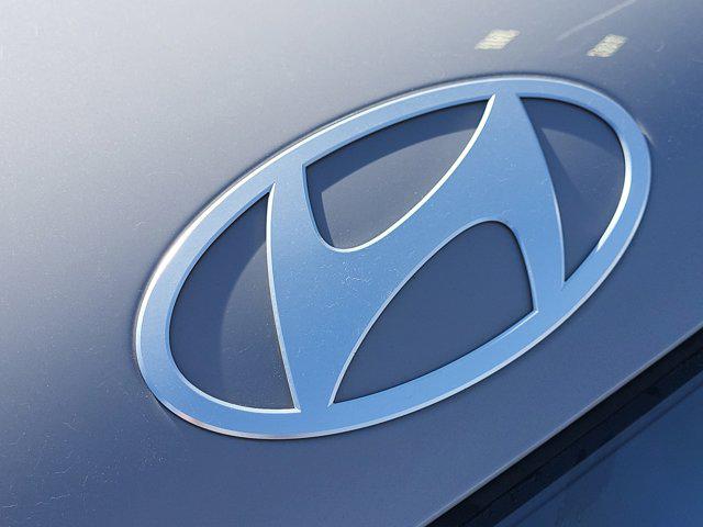 2026 Hyundai IONIQ 9 SE - Photo 24