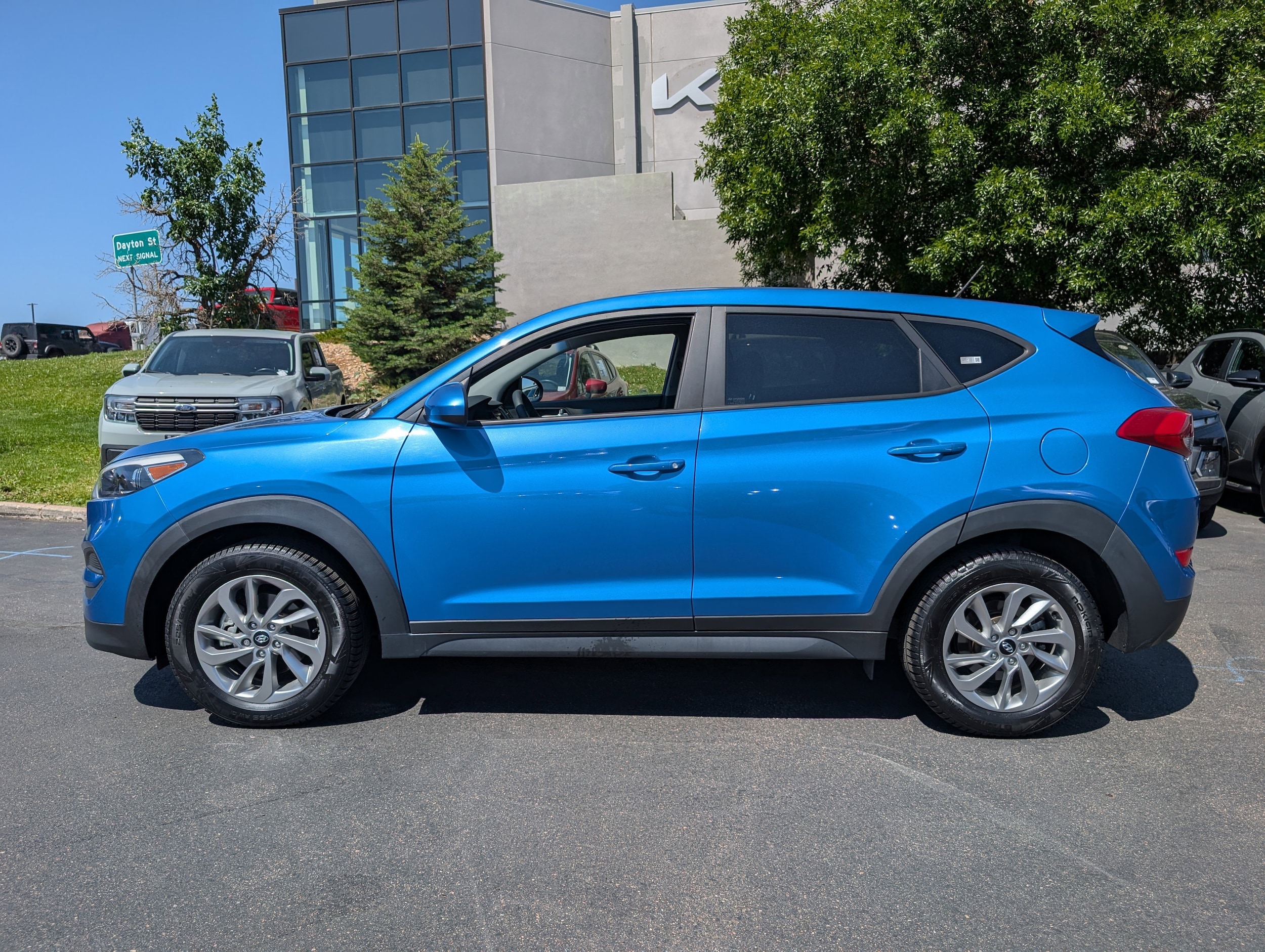 Certified 2018 Hyundai Tucson SE with VIN KM8J2CA49JU612365 for sale in Centennial, CO