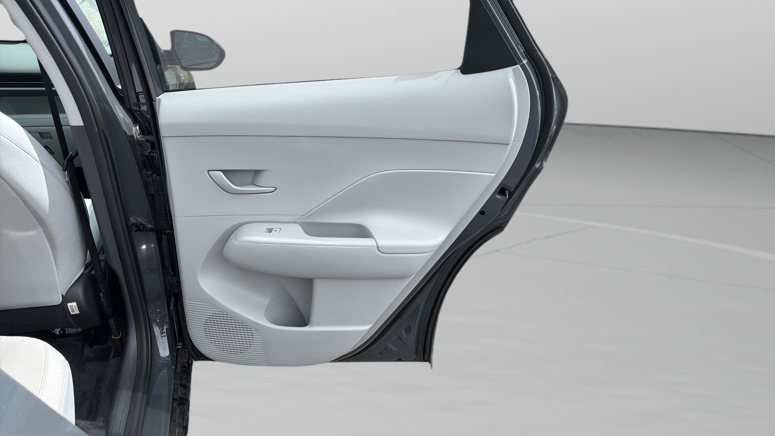 2025 Hyundai Kona SEL Convenience - Photo 23