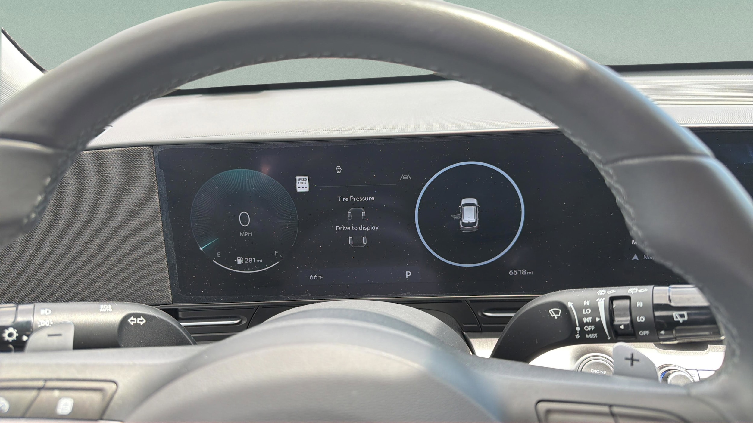 2025 Hyundai Kona SEL Convenience - Photo 12