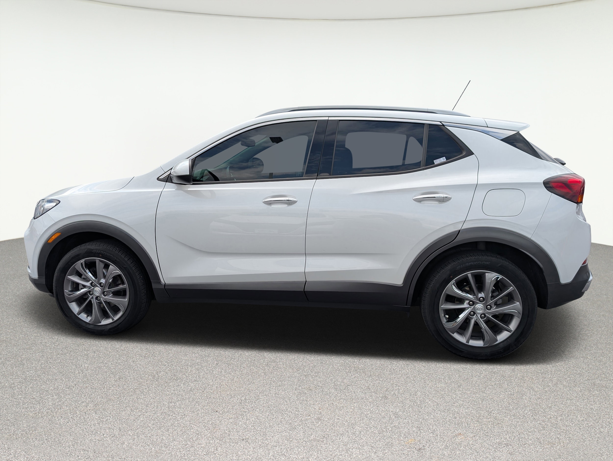 Used 2021 Buick Encore GX Essence with VIN KL4MMGSL2MB077141 for sale in Centennial, CO