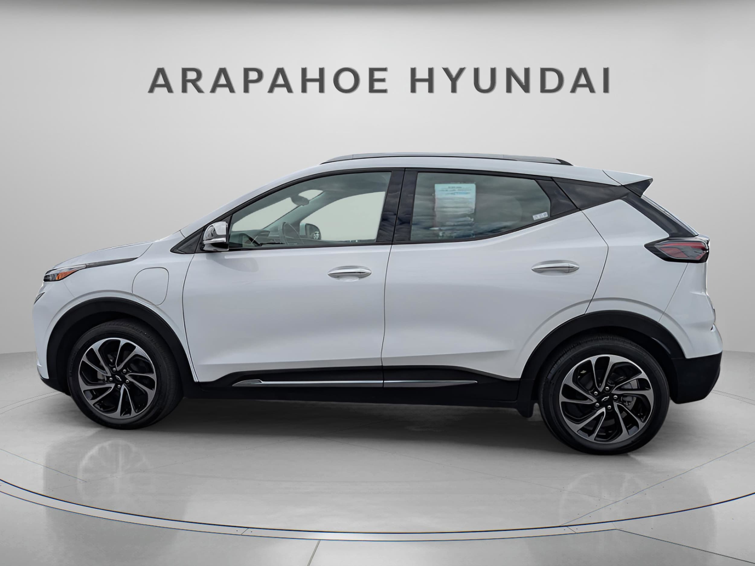 Used 2022 Chevrolet Bolt EUV Premier with VIN 1G1FZ6S01N4105784 for sale in Centennial, CO