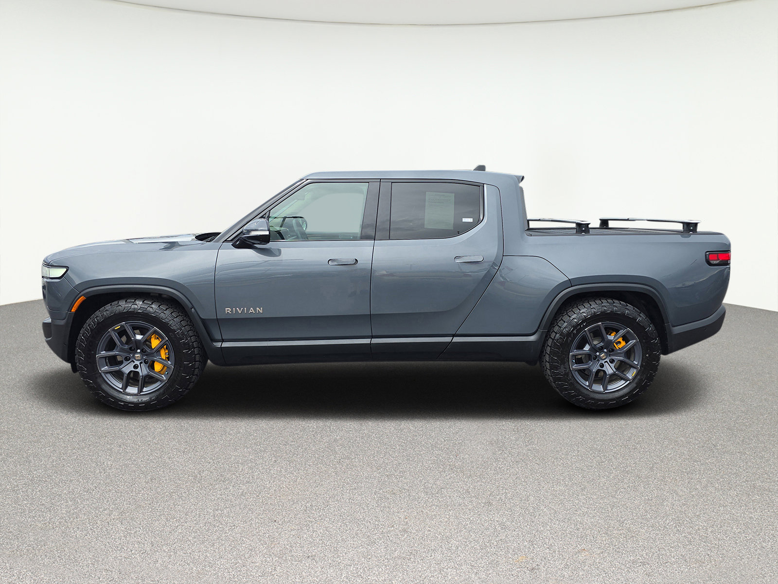 Used 2022 Rivian R1T Adventure with VIN 7FCTGAAA5NN011358 for sale in Centennial, CO