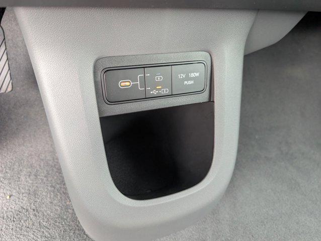 2025 Hyundai IONIQ 5 SEL - Photo 31