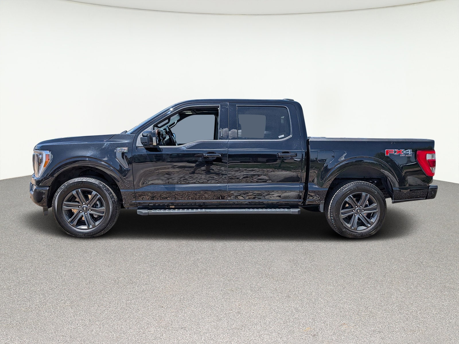 Used 2021 Ford F-150 Lariat with VIN 1FTFW1E83MFB62320 for sale in Centennial, CO