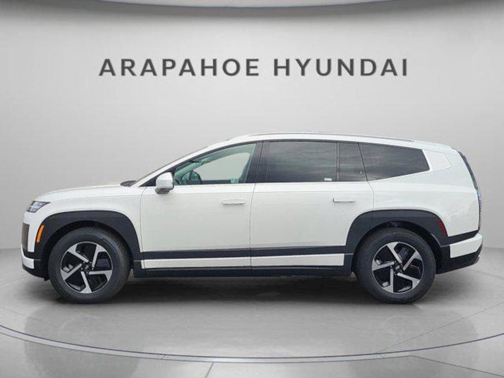 New 2026 Hyundai IONIQ 9 SE SUV