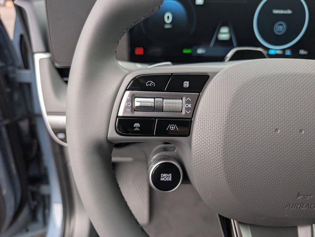 2025 Hyundai IONIQ 5 SEL - Photo 24
