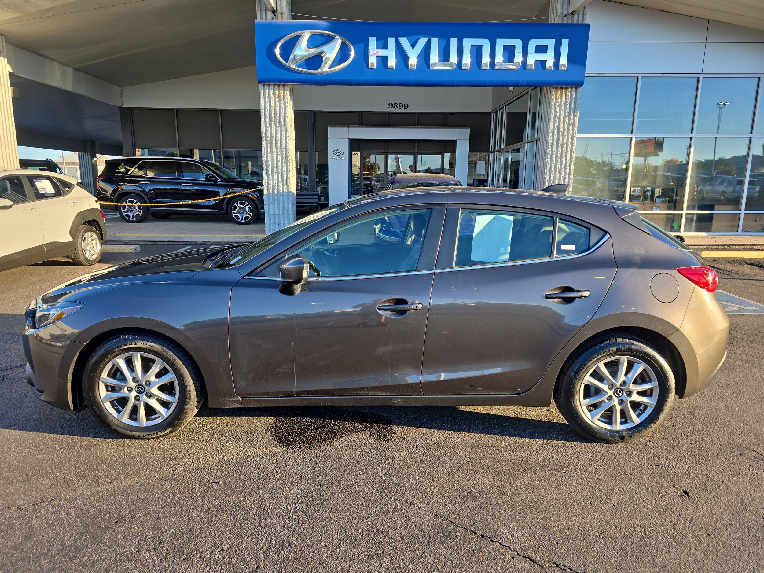 2015 Mazda Mazda3 Grand Touring photo 2