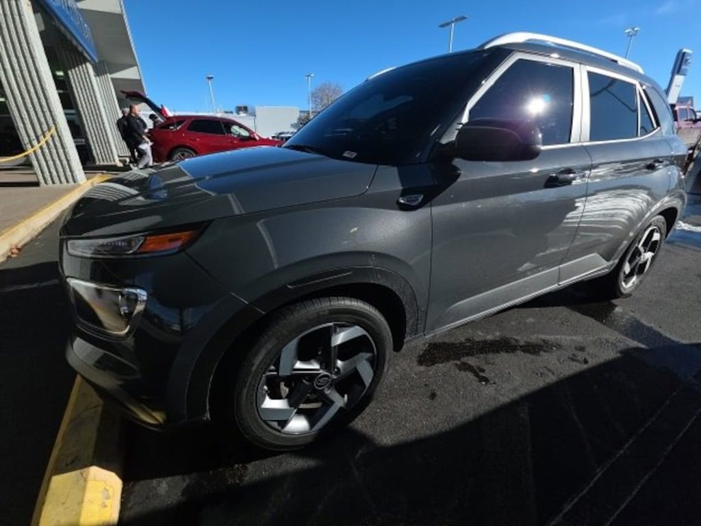 Certified 2025 Hyundai Venue SEL SUV