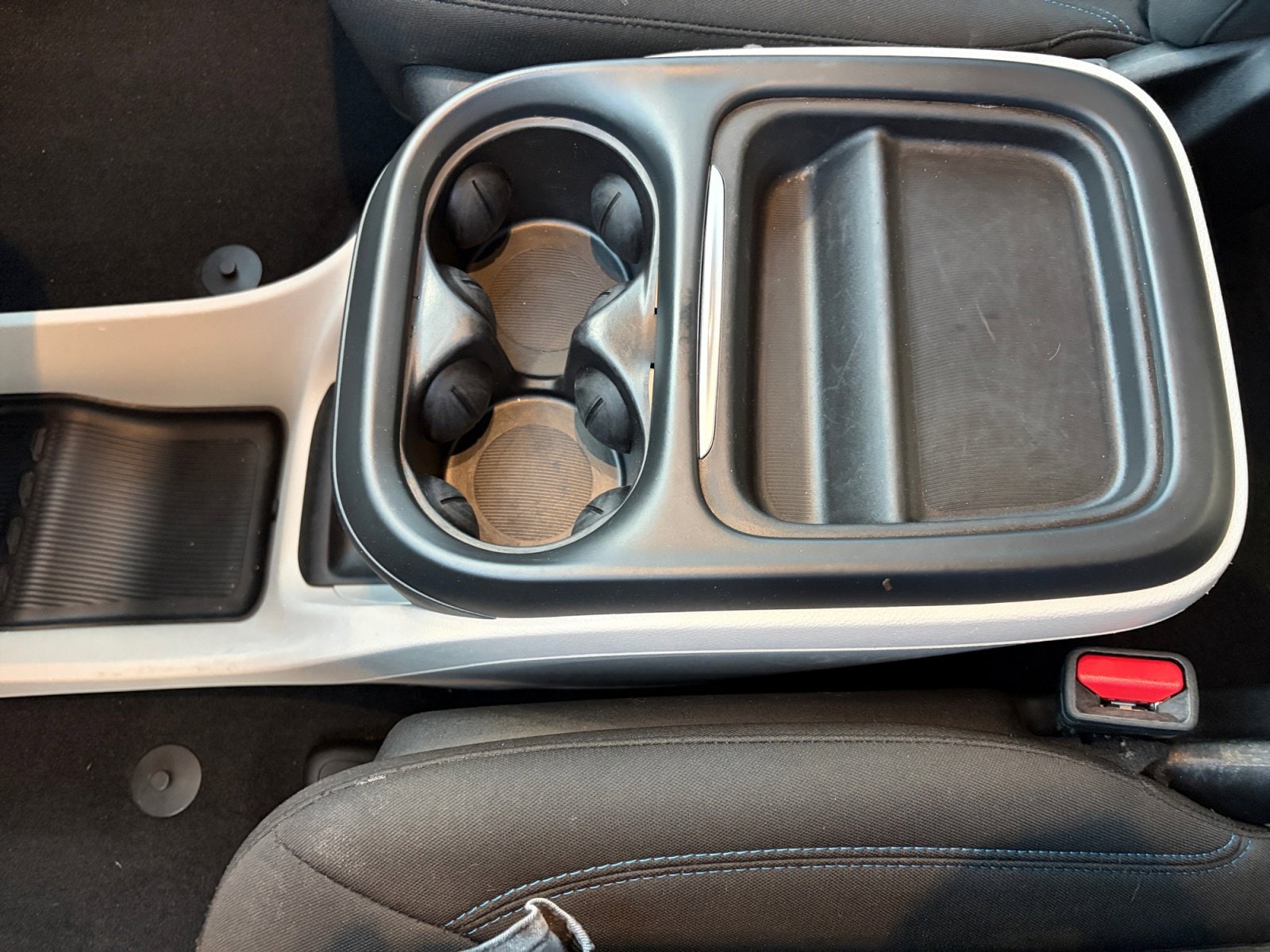 2021 Chrysler Pacifica Hybrid Touring - Photo 26