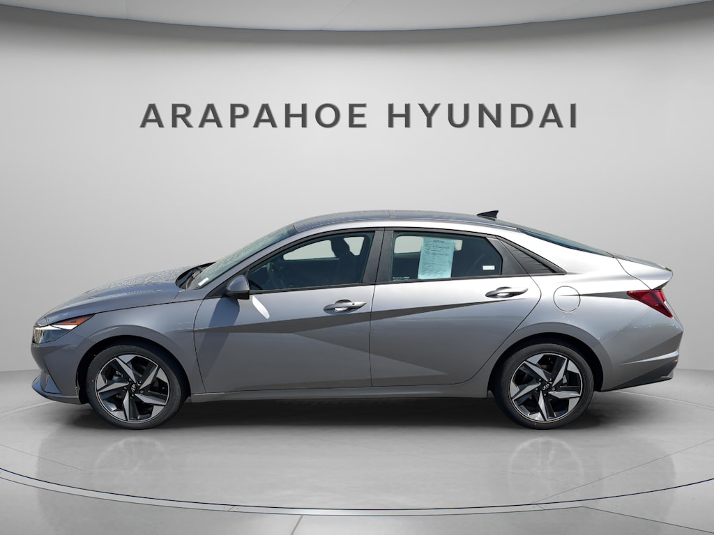 Used 2023 Hyundai Elantra SEL Sedan