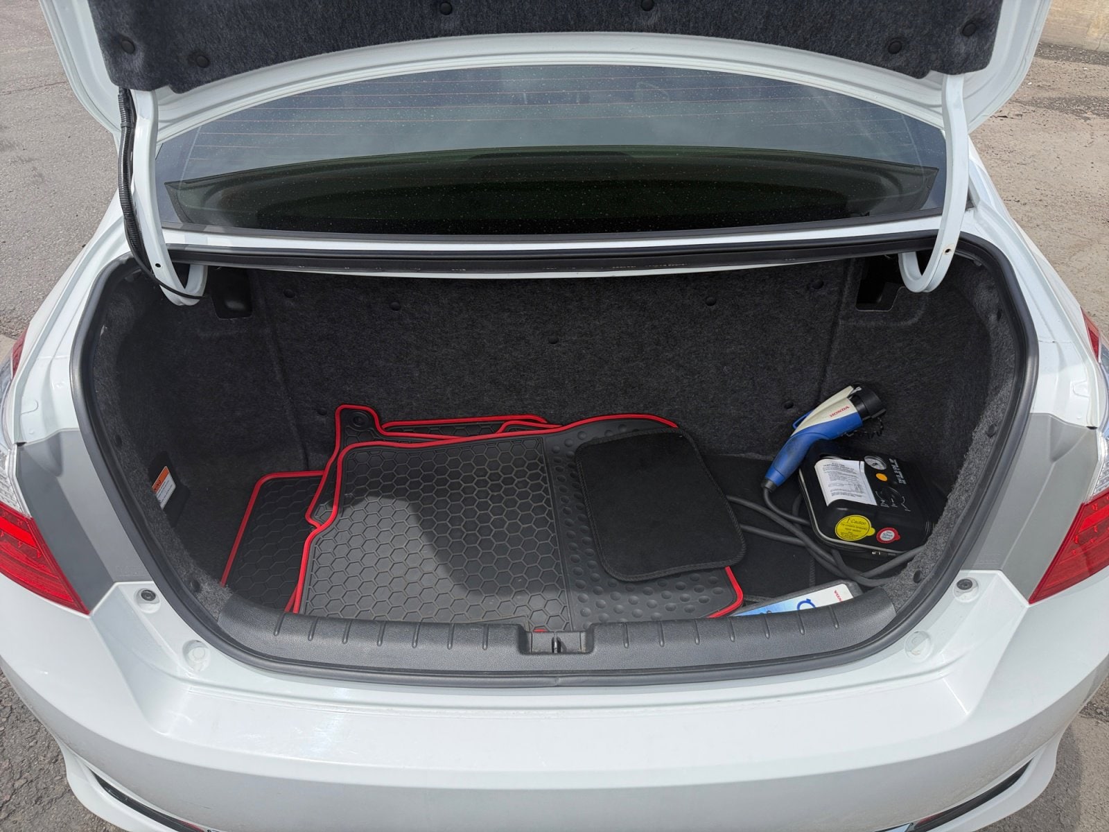 2014 Honda Accord Plug-In - Photo 34