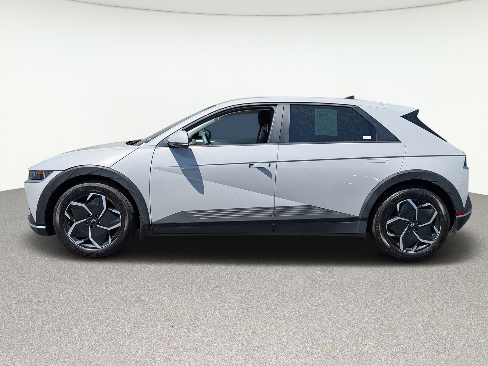 Certified 2022 Hyundai IONIQ 5 SE with VIN KM8KM4AE9NU067674 for sale in Centennial, CO