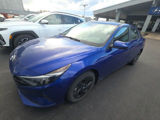 2023 Hyundai Elantra 2.0 SEL IVT SULEV's photo